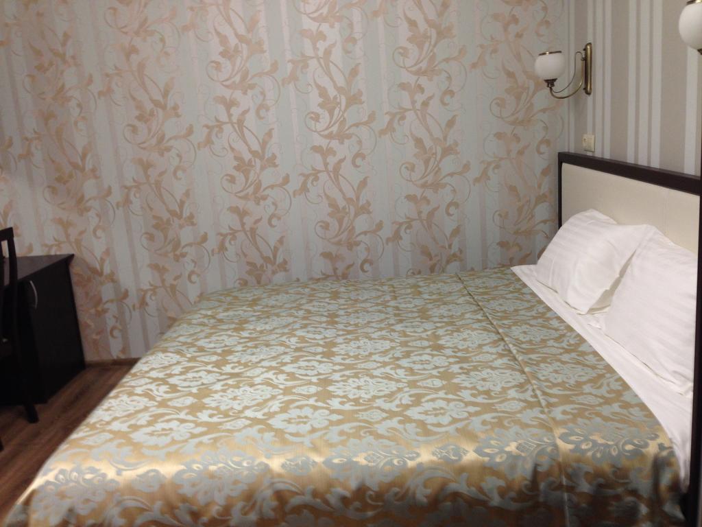 Royal Hotel Харьков Экстерьер фото